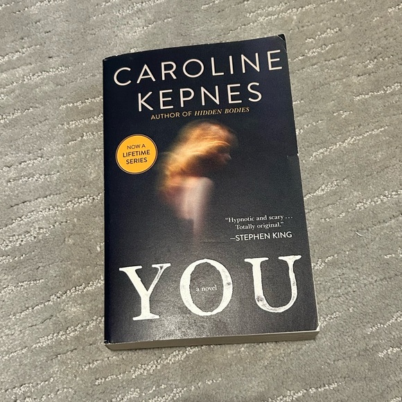 ‘You’ Caroline Kepnes Paperback Thriller Book - Picture 1 of 3